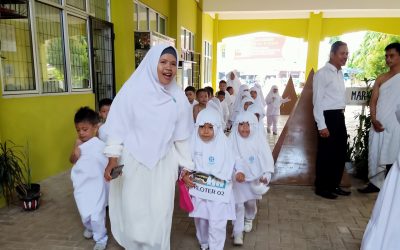 Ratusan Anak PAUD IT Al Hasanah Praktek Manasik Haji