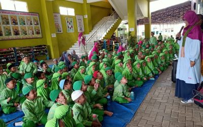 Antusiasnya Anak PAUD IT Al Hasanah Dengarkan Dongeng
