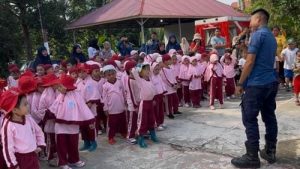 pengalaman-seru-edukatif-tkti-al-hasanah-2-ajak-siswa-kunjungi-dinas-pemadam-kebakaran-bengkulu-belajar-langsung-tentang-keselamatan-sejak-dini