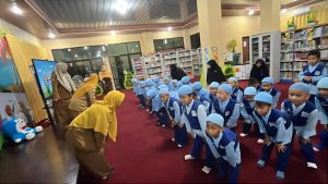 tkit-al-hasanah-2-gelar-kegiatan-outdoor-edukatif-di-perpustakaan-provinsi-bengkulu-2